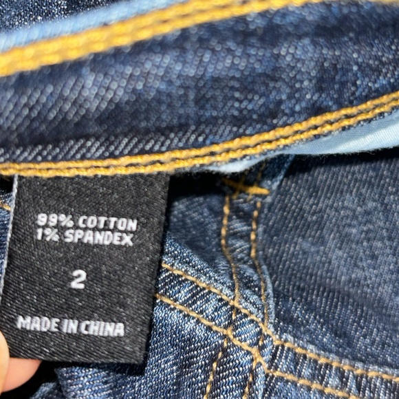 ✨Bundle 2 Jeans $25✨ London Flare Blue Jeans Size 2 - Picture 6 of 8